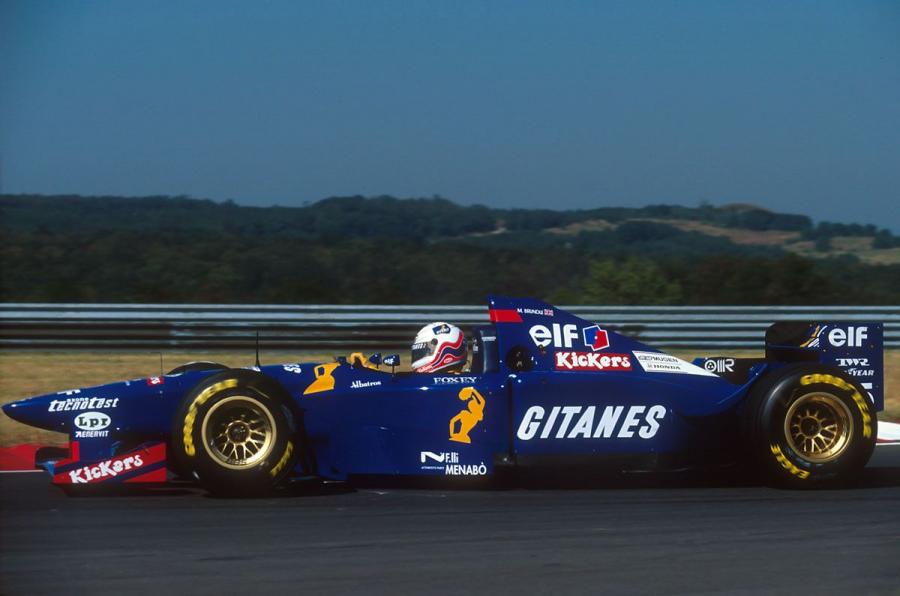  Ligier JS41 1995 года  (фото 2 из 3)